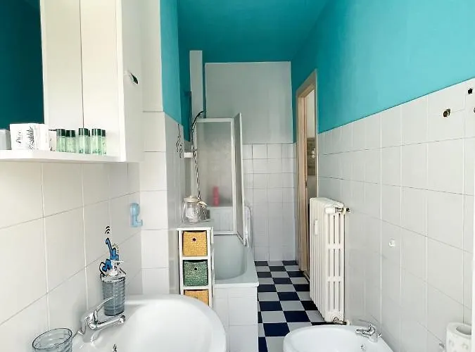 Apartment Myhouse Pronda - Affitti Brevi Italia